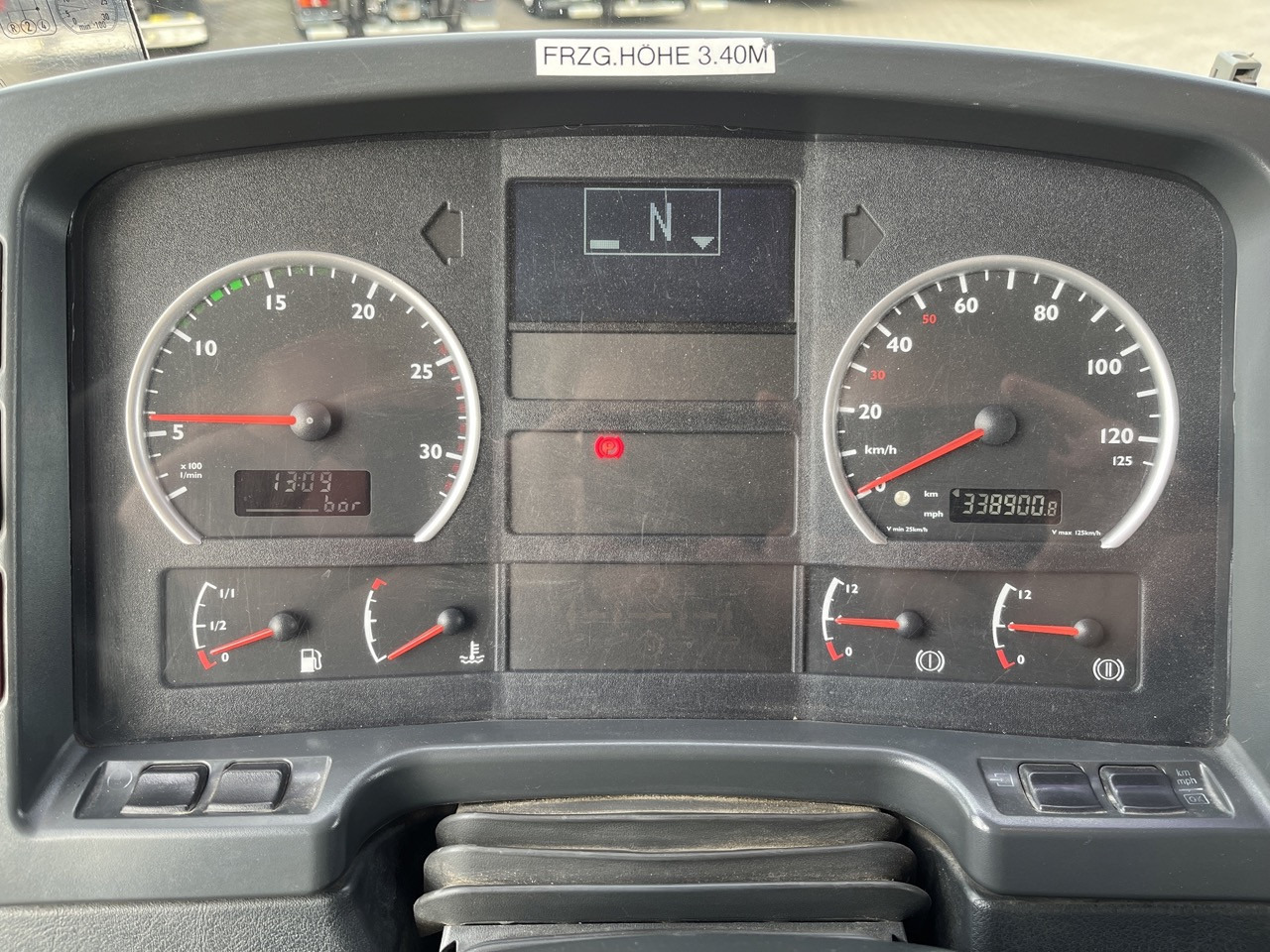 Φορτηγό ανατρεπόμενο MAN 35.430 8x4    Intarder   Analog Tacho   Bordmatik: φωτογραφία 11