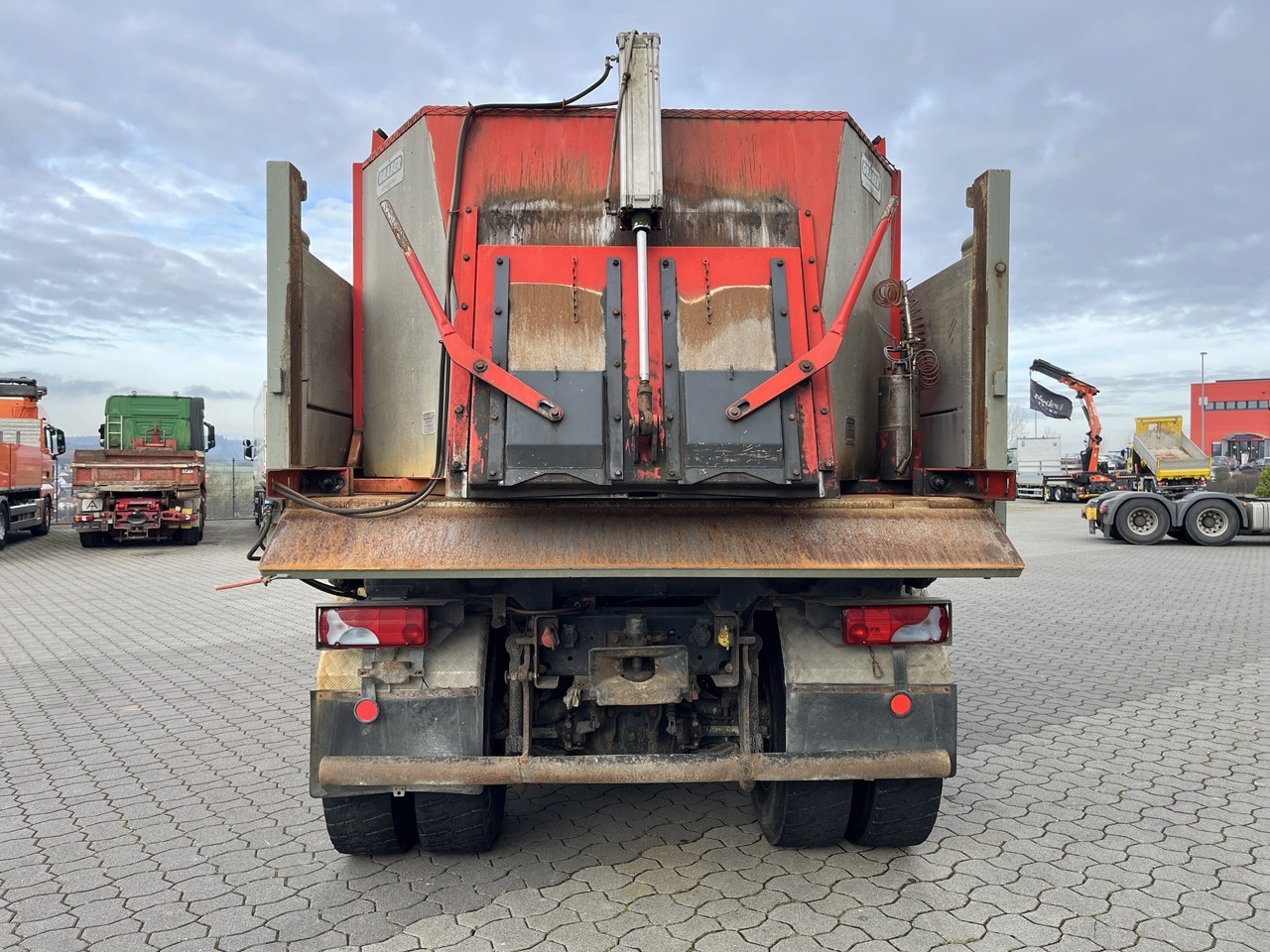 Φορτηγό ανατρεπόμενο MAN 35.430 8x4    Intarder   Analog Tacho   Bordmatik: φωτογραφία 6