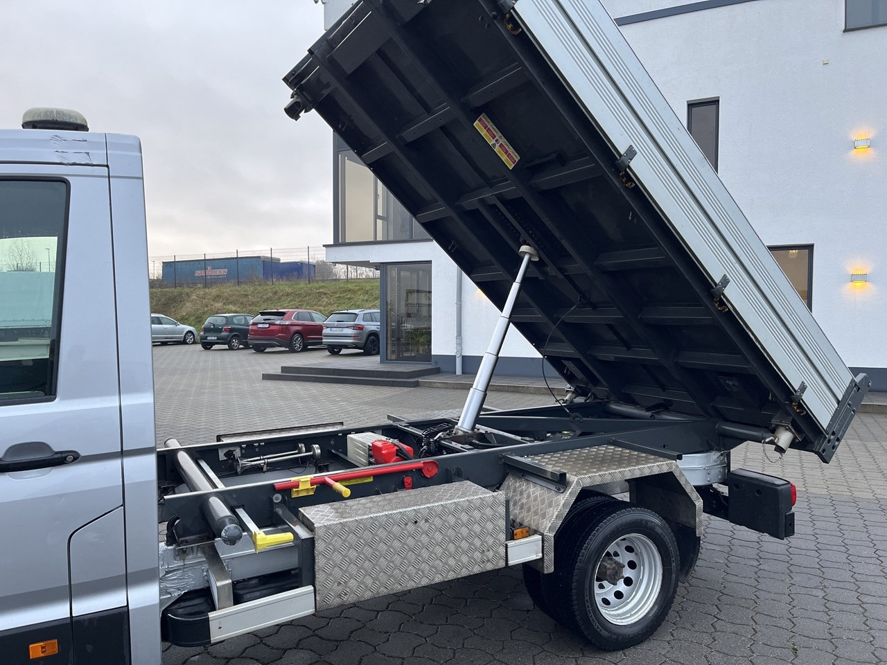 MAN TGE 3.180 4x2 Zwillingsbereift - Όχημα με ανατρεπομενη καροτσα: φωτογραφία 2 MAN TGE 3.180 4x2 Zwillingsbereift - Όχημα με ανατρεπομενη καροτσα: φωτογραφία 2