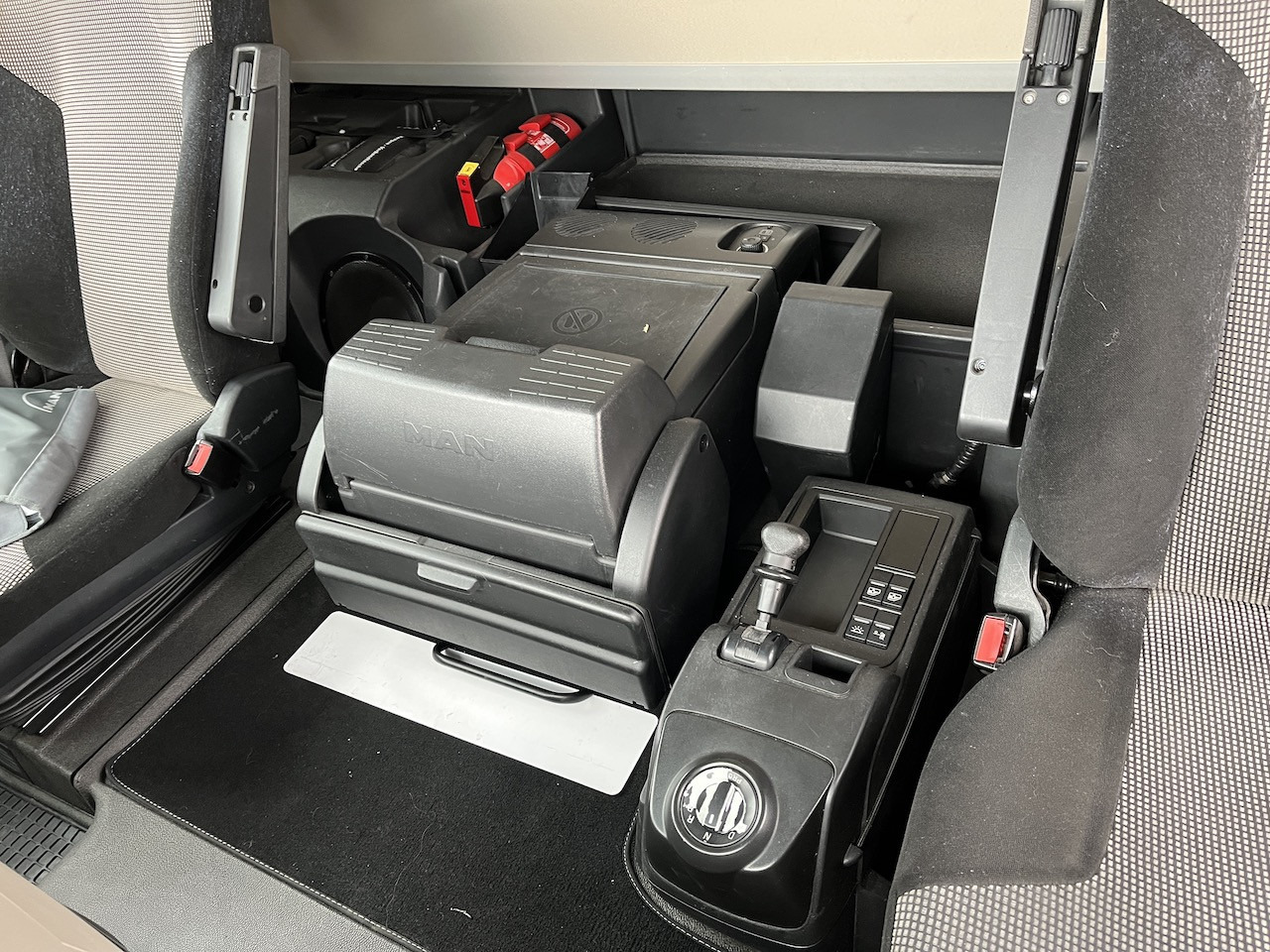 MAN TGX 26.500 6x2 Fahrgestell Lenk-Liftachse AHK - Φορτηγό: φωτογραφία 3 MAN TGX 26.500 6x2 Fahrgestell Lenk-Liftachse AHK - Φορτηγό: φωτογραφία 3