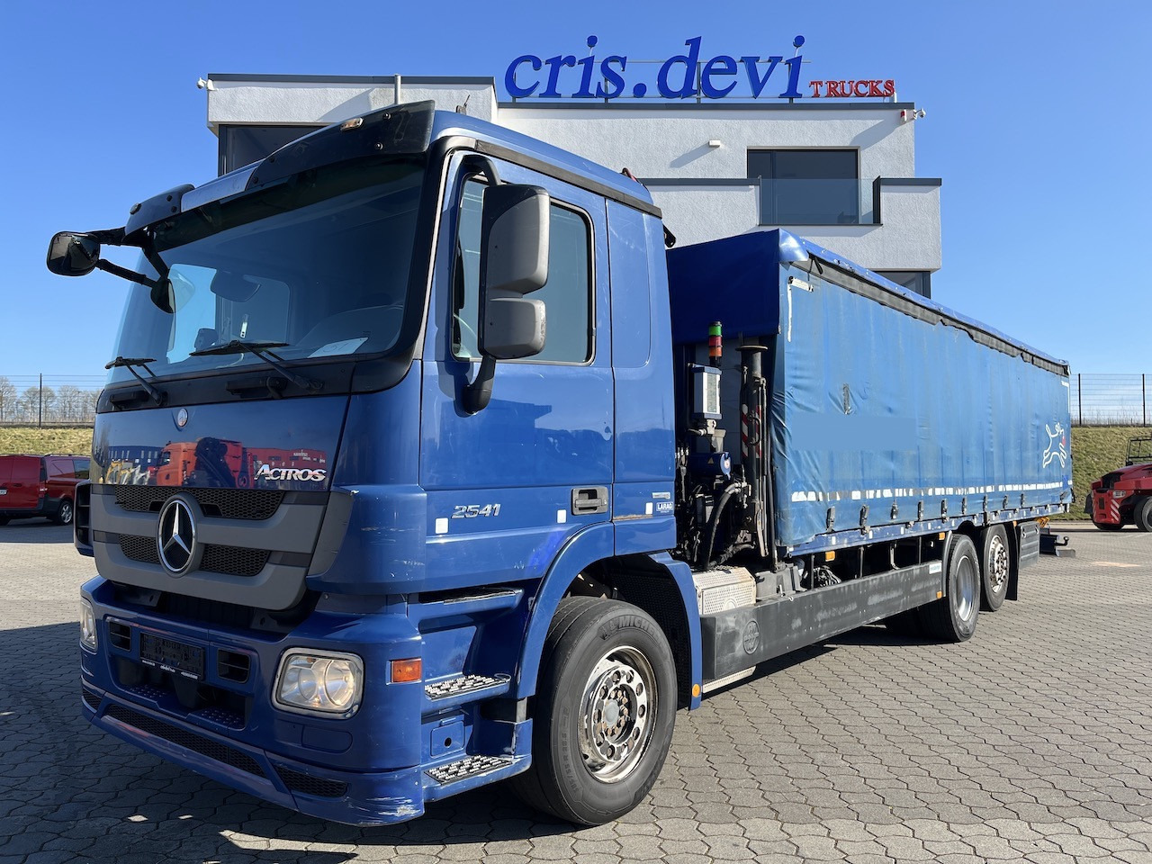 Mercedes-Benz 2541 6x2 Atlas 135.2E Pritsche 8,20 m - Φορτηγό με ανοιχτή καρότσα, Φορτηγό με γερανό: φωτογραφία 1 Mercedes-Benz 2541 6x2 Atlas 135.2E Pritsche 8,20 m - Φορτηγό με ανοιχτή καρότσα, Φορτηγό με γερανό: φωτογραφία 1