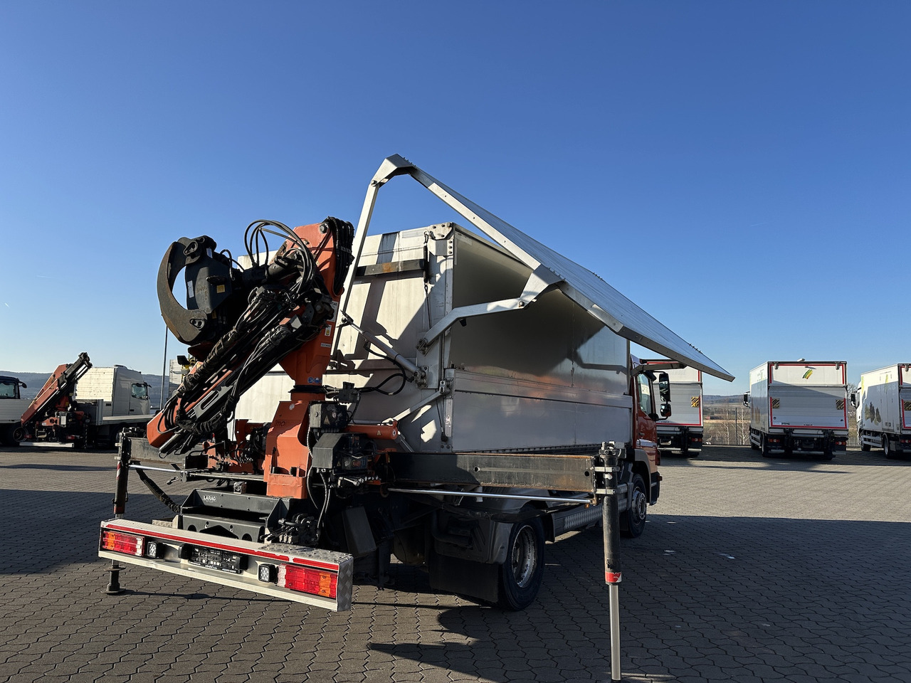 Mercedes-Benz Atego 1529 4x2  Atlas 57.3-A2   Kadaverkipper - Φορτηγό ανατρεπόμενο, Φορτηγό με γερανό: φωτογραφία 2 Mercedes-Benz Atego 1529 4x2  Atlas 57.3-A2   Kadaverkipper - Φορτηγό ανατρεπόμενο, Φορτηγό με γερανό: φωτογραφία 2