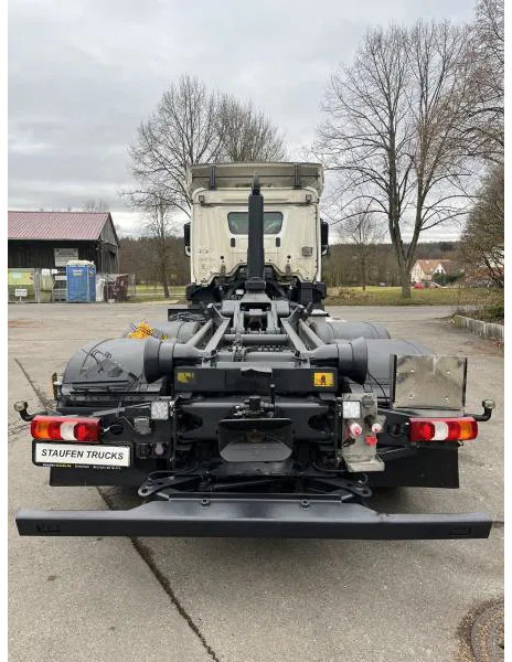 Mercedes-Benz Actros 2543 BL 6x2 MEILLER Abroller TÜV NEU! - Φορτηγό φόρτωσης γάντζου: φωτογραφία 4 Mercedes-Benz Actros 2543 BL 6x2 MEILLER Abroller TÜV NEU! - Φορτηγό φόρτωσης γάντζου: φωτογραφία 4
