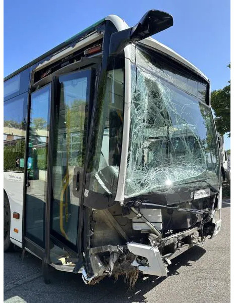 Mercedes-Benz O 530 Citaro Klima 299 PS Unfallfahrzeug! - Αστικό λεωφορείο: φωτογραφία 2 Mercedes-Benz O 530 Citaro Klima 299 PS Unfallfahrzeug! - Αστικό λεωφορείο: φωτογραφία 2