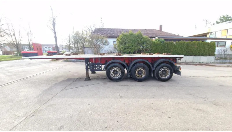 Schwarzmüller kurzes 3- Achs Chassis ADR für Chemie Spezialbehäl kurzes 3- Achs Chassis ADR für Chemie Spezialbehälter - Επικαθήμενο μεταφοράς εμπορευματοκιβωτίων/ Κινητό αμάξωμα: φωτογραφία 1 Schwarzmüller kurzes 3- Achs Chassis ADR für Chemie Spezialbehäl kurzes 3- Achs Chassis ADR für Chemie Spezialbehälter - Επικαθήμενο μεταφοράς εμπορευματοκιβωτίων/ Κινητό αμάξωμα: φωτογραφία 1