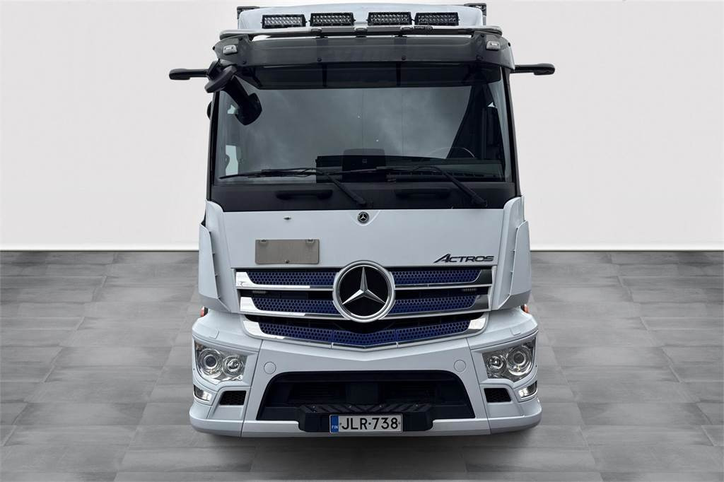 Mercedes-Benz ACTROS 1832 - Φορτηγό κόφα: φωτογραφία 2 Mercedes-Benz ACTROS 1832 - Φορτηγό κόφα: φωτογραφία 2