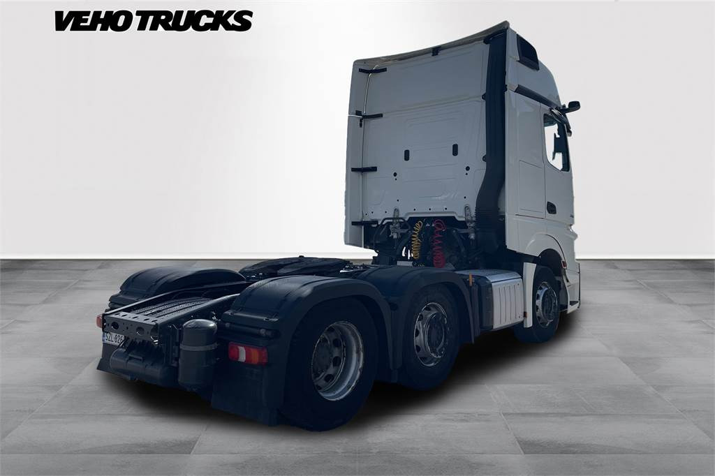 Mercedes-Benz ACTROS 2551LS 6x2/4 Väliteli - Τράκτορας: φωτογραφία 1 Mercedes-Benz ACTROS 2551LS 6x2/4 Väliteli - Τράκτορας: φωτογραφία 1