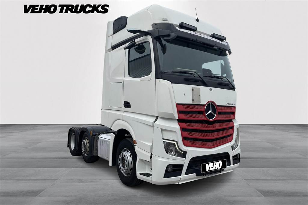 Mercedes-Benz ACTROS 2551LS 6x2/4 Väliteli - Τράκτορας: φωτογραφία 1 Mercedes-Benz ACTROS 2551LS 6x2/4 Väliteli - Τράκτορας: φωτογραφία 1