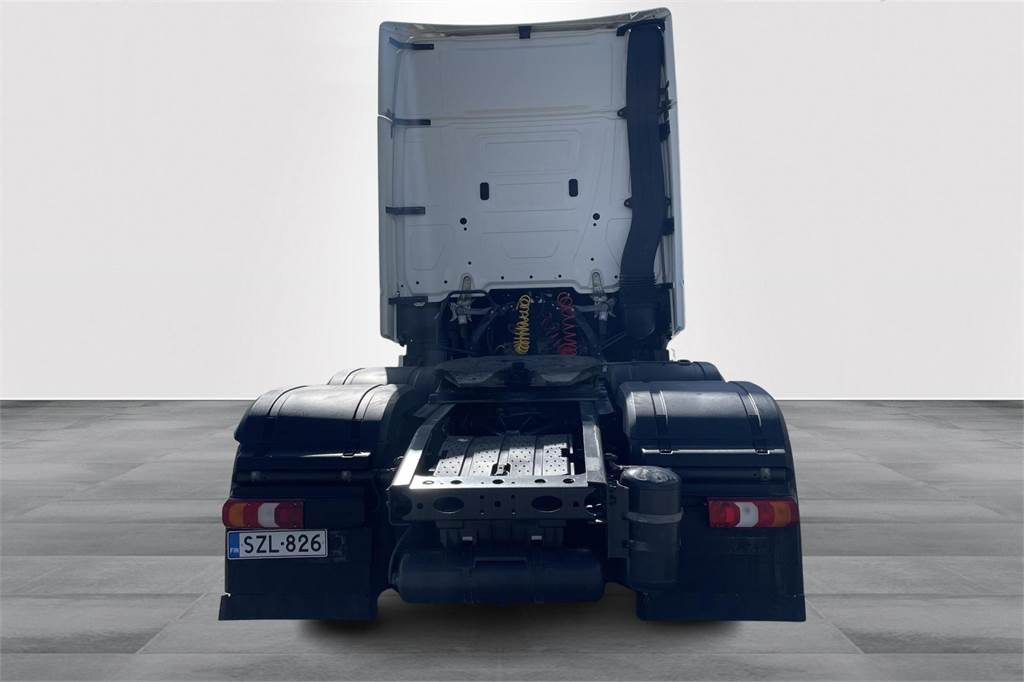 Mercedes-Benz ACTROS 2551LS 6x2/4 Väliteli - Τράκτορας: φωτογραφία 2 Mercedes-Benz ACTROS 2551LS 6x2/4 Väliteli - Τράκτορας: φωτογραφία 2