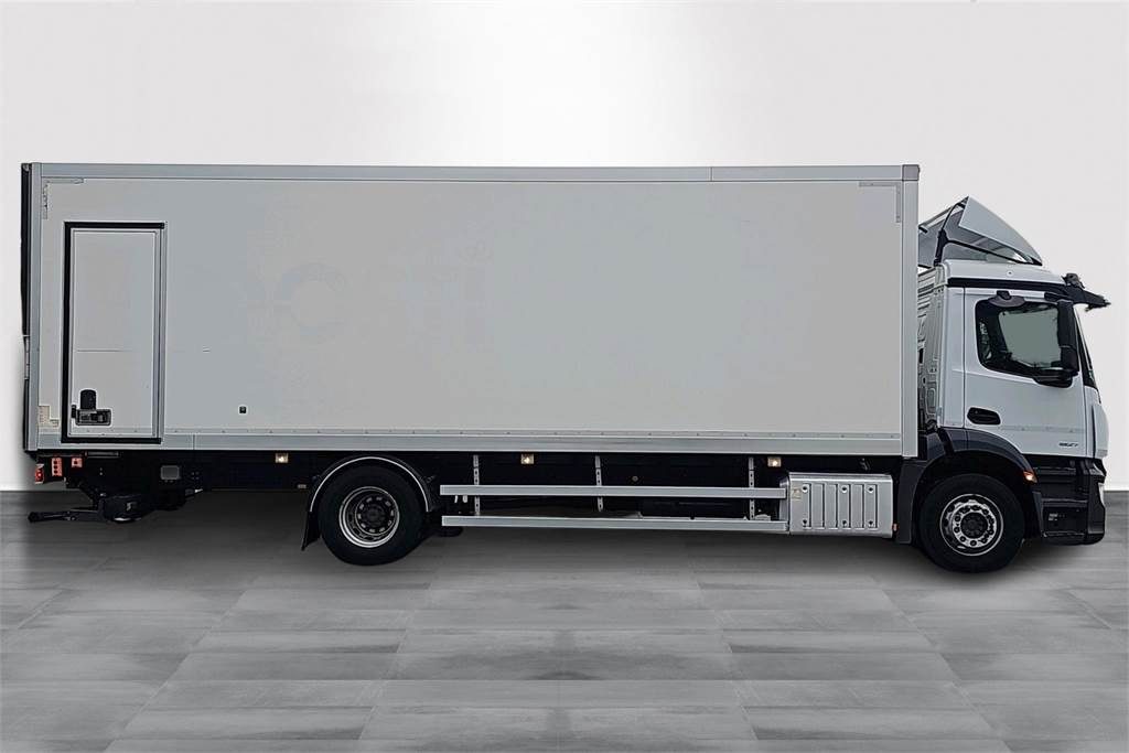 Mercedes-Benz ACTROS 5 SM 1827 L KSA - Φορτηγό κόφα: φωτογραφία 4 Mercedes-Benz ACTROS 5 SM 1827 L KSA - Φορτηγό κόφα: φωτογραφία 4