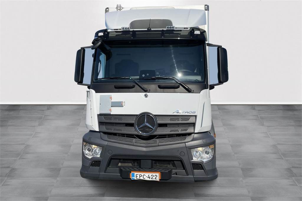 Mercedes-Benz Actros 1827 4x2 8,7m umpikori+PL nostin - Φορτηγό κόφα: φωτογραφία 3 Mercedes-Benz Actros 1827 4x2 8,7m umpikori+PL nostin - Φορτηγό κόφα: φωτογραφία 3