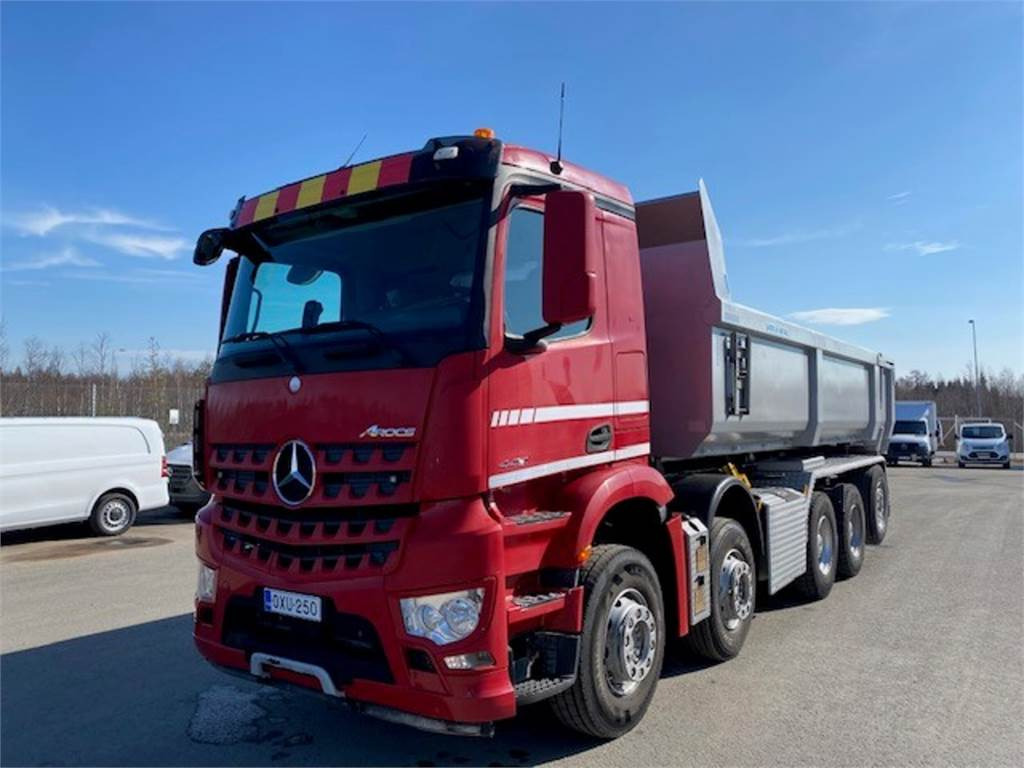 Mercedes-Benz Arocs 3251 10X4 - Φορτηγό ανατρεπόμενο: φωτογραφία 1 Mercedes-Benz Arocs 3251 10X4 - Φορτηγό ανατρεπόμενο: φωτογραφία 1
