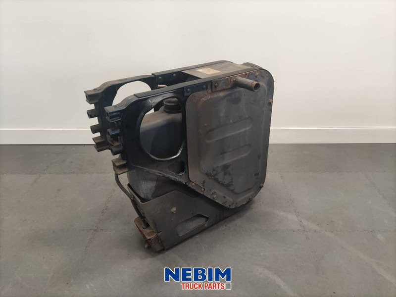 Volvo Volvo - 20856473 - Adblue tank 60L - Ανταλλακτικό για Φορτηγό: φωτογραφία 2 Volvo Volvo - 20856473 - Adblue tank 60L - Ανταλλακτικό για Φορτηγό: φωτογραφία 2
