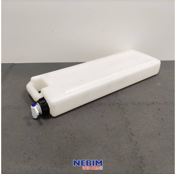 Volvo Volvo - 82273017 - Watertank 7L - Ανταλλακτικό για Φορτηγό: φωτογραφία 1 Volvo Volvo - 82273017 - Watertank 7L - Ανταλλακτικό για Φορτηγό: φωτογραφία 1
