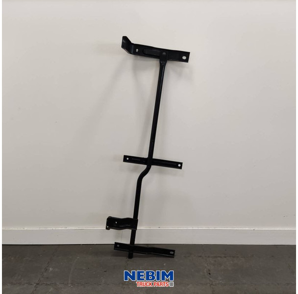 Volvo Volvo - 82429293 - Zijfender steun FH4 rechts - Ανταλλακτικό: φωτογραφία 1 Volvo Volvo - 82429293 - Zijfender steun FH4 rechts - Ανταλλακτικό: φωτογραφία 1