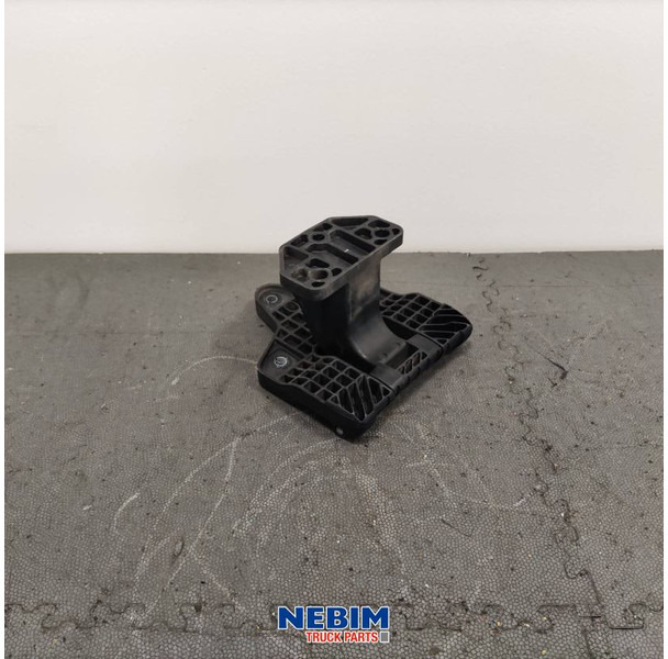 Volvo Volvo - 82829015 - Scharnier frontgrille FL - Ανταλλακτικό για Φορτηγό: φωτογραφία 2 Volvo Volvo - 82829015 - Scharnier frontgrille FL - Ανταλλακτικό για Φορτηγό: φωτογραφία 2