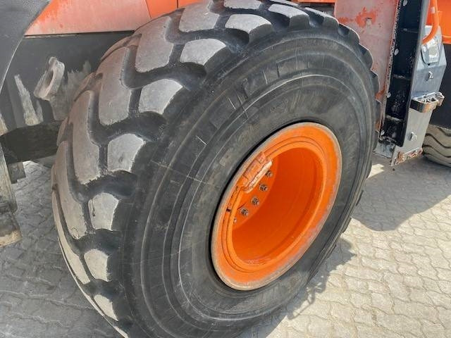 Ελαστιχοφόρος φορτωτής Doosan DL 300-3 (12005349): φωτογραφία 14