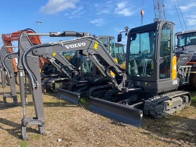 Volvo ECR 35 D MIETE / RENTAL (12002078) - Μίνι εκσκαφέας: φωτογραφία 1 Volvo ECR 35 D MIETE / RENTAL (12002078) - Μίνι εκσκαφέας: φωτογραφία 1