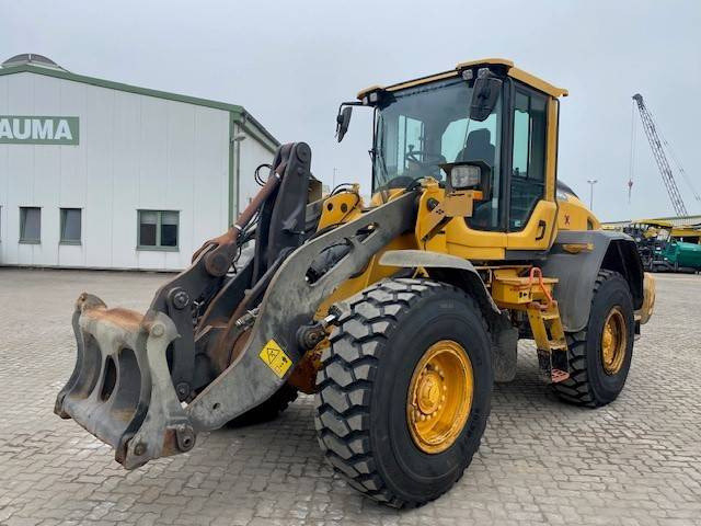 Volvo L 90 H MIETE / RENTAL (12005310) - Ελαστιχοφόρος φορτωτής: φωτογραφία 1 Volvo L 90 H MIETE / RENTAL (12005310) - Ελαστιχοφόρος φορτωτής: φωτογραφία 1