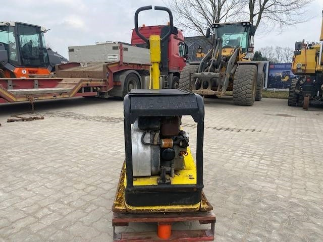 Wacker DPU 3345 F (12005327) - Δονητική πλάκα: φωτογραφία 4 Wacker DPU 3345 F (12005327) - Δονητική πλάκα: φωτογραφία 4