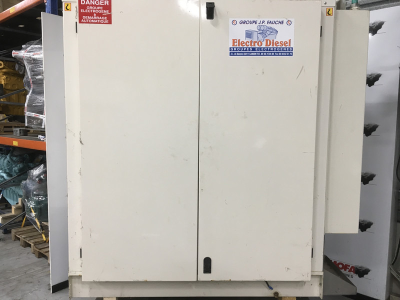 Lombardini LDW1204/B2 GENERATOR 16 KVA USED - Βιομηχανική γεννήτρια: φωτογραφία 4 Lombardini LDW1204/B2 GENERATOR 16 KVA USED - Βιομηχανική γεννήτρια: φωτογραφία 4