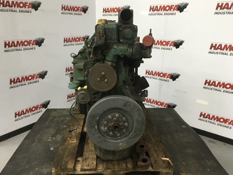 Volvo D7D LBE2 USED - Κατασκευή μηχανήματα: φωτογραφία 4 Volvo D7D LBE2 USED - Κατασκευή μηχανήματα: φωτογραφία 4