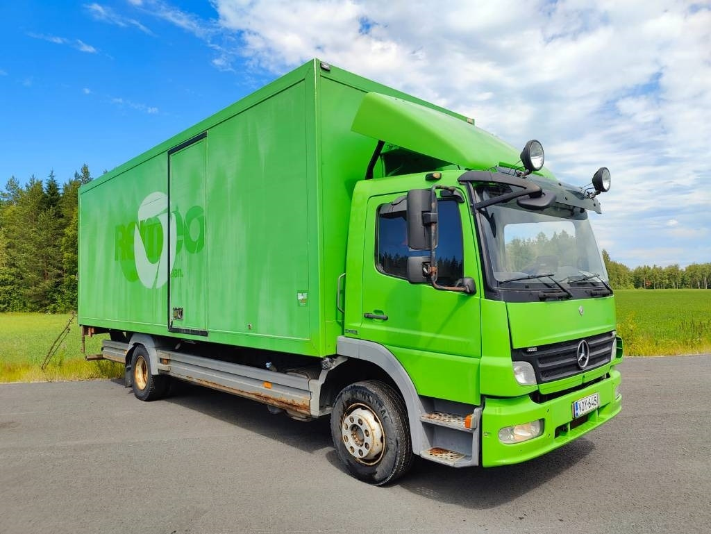 Mercedes-Benz Atego 1224 - Φορτηγό κόφα: φωτογραφία 2 Mercedes-Benz Atego 1224 - Φορτηγό κόφα: φωτογραφία 2
