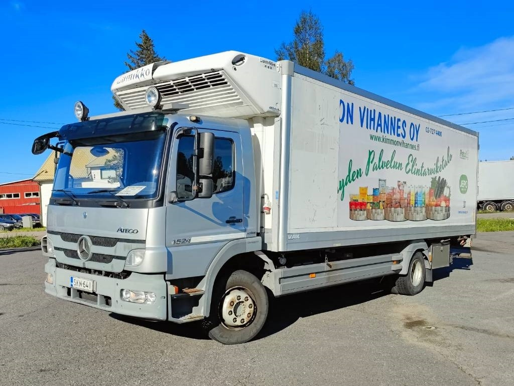 Mercedes-Benz Atego 1524 - Φορτηγό κόφα: φωτογραφία 1 Mercedes-Benz Atego 1524 - Φορτηγό κόφα: φωτογραφία 1