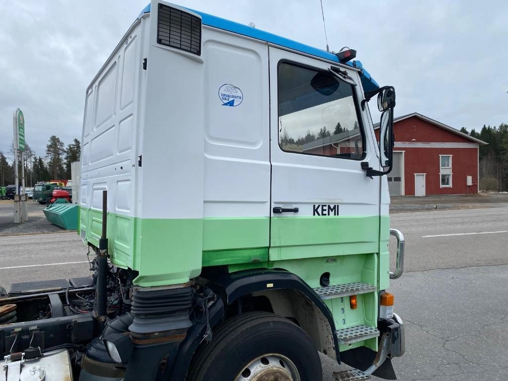 Φορτηγό σασί Scania R 142: φωτογραφία 8