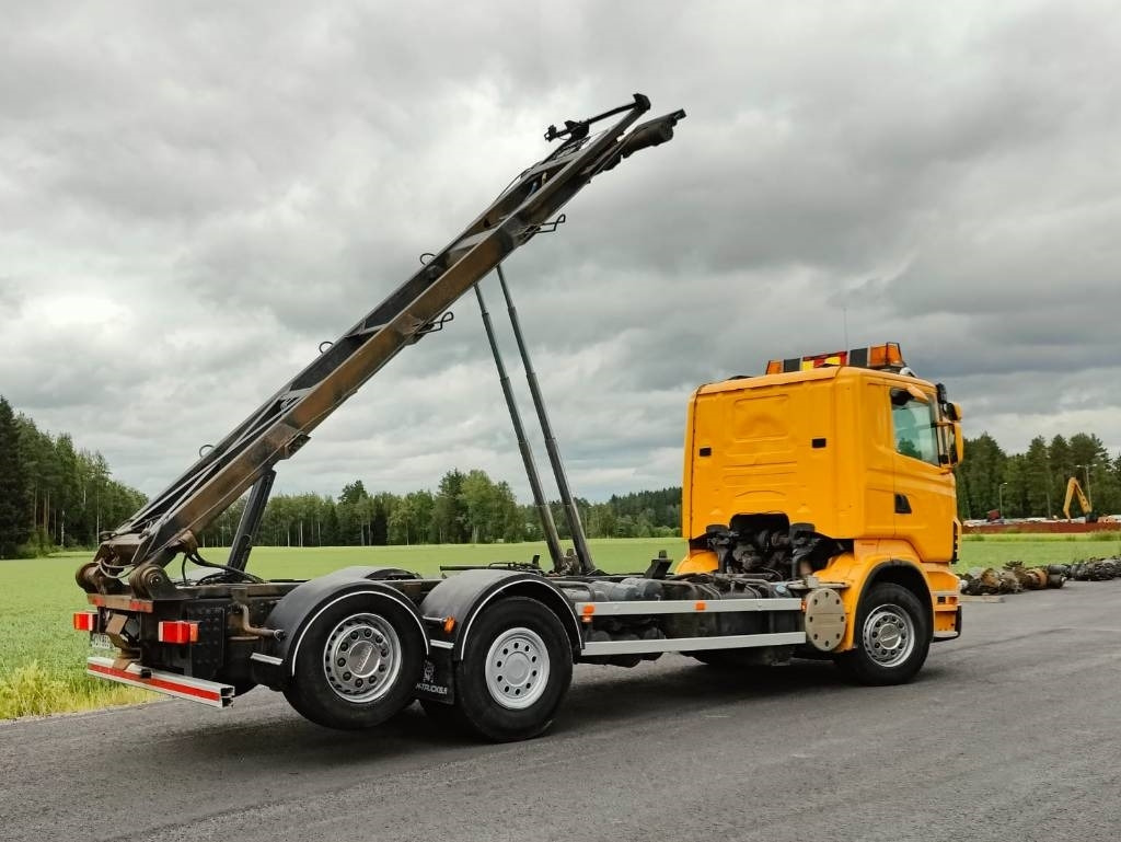 Scania R 500 - Φορτηγό καδοφόρος φορτωτής: φωτογραφία 5 Scania R 500 - Φορτηγό καδοφόρος φορτωτής: φωτογραφία 5