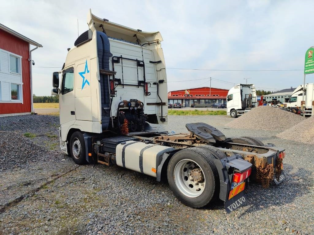 Volvo FH 13 - Τράκτορας: φωτογραφία 3 Volvo FH 13 - Τράκτορας: φωτογραφία 3