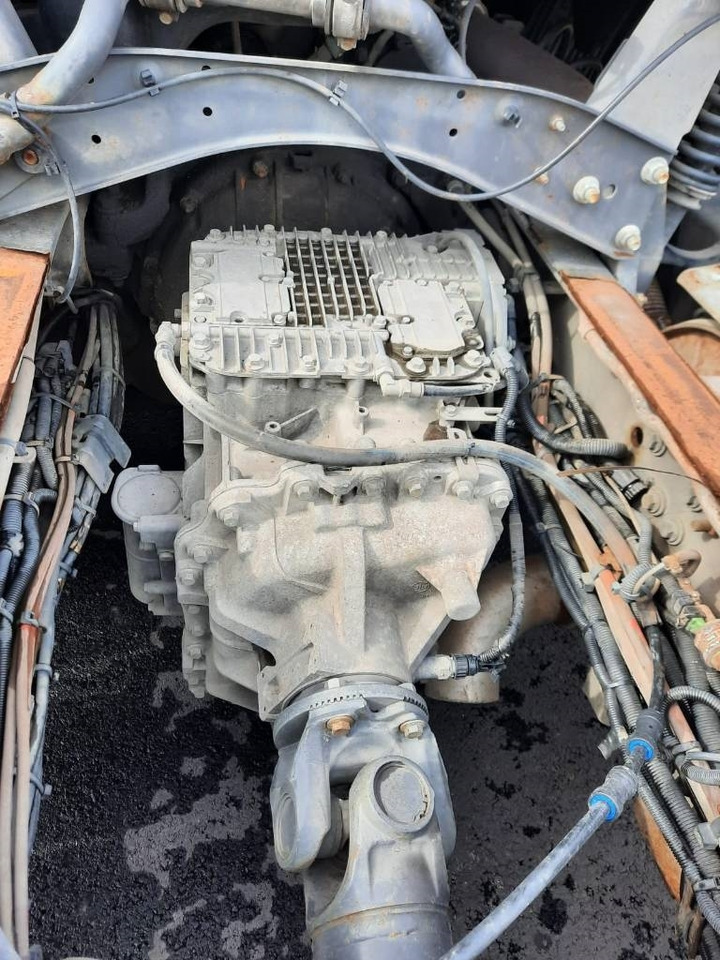 Volvo FH13 - Φορτηγό σασί: φωτογραφία 5 Volvo FH13 - Φορτηγό σασί: φωτογραφία 5