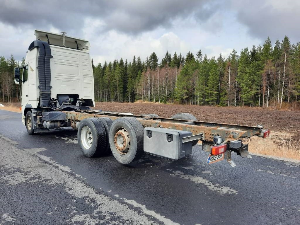 Volvo FH13 - Φορτηγό σασί: φωτογραφία 3 Volvo FH13 - Φορτηγό σασί: φωτογραφία 3