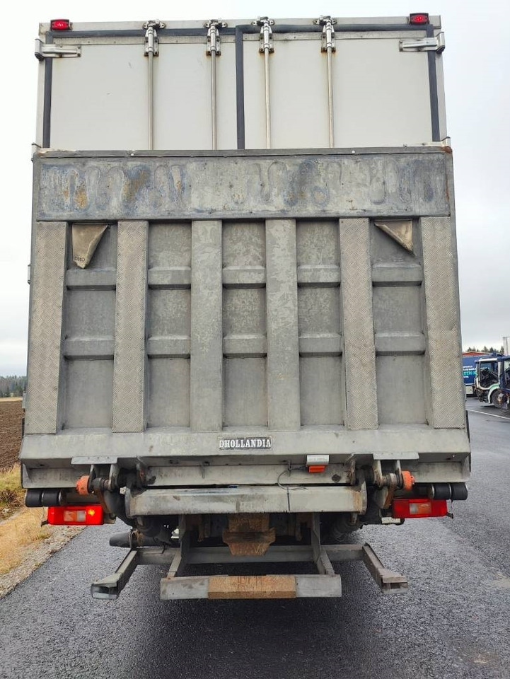 Volvo FM 13 - Φορτηγό κόφα: φωτογραφία 5 Volvo FM 13 - Φορτηγό κόφα: φωτογραφία 5