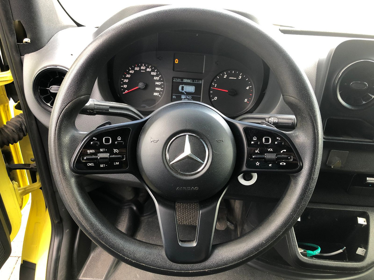 Αυτοκινούμενο βαν Mercedes-Benz Sprinter 314 CDI: φωτογραφία 21