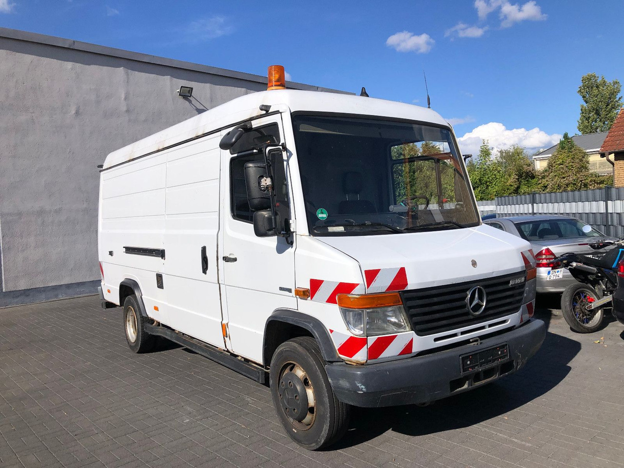Mercedes-Benz Vario 816 - Βαν: φωτογραφία 3 Mercedes-Benz Vario 816 - Βαν: φωτογραφία 3