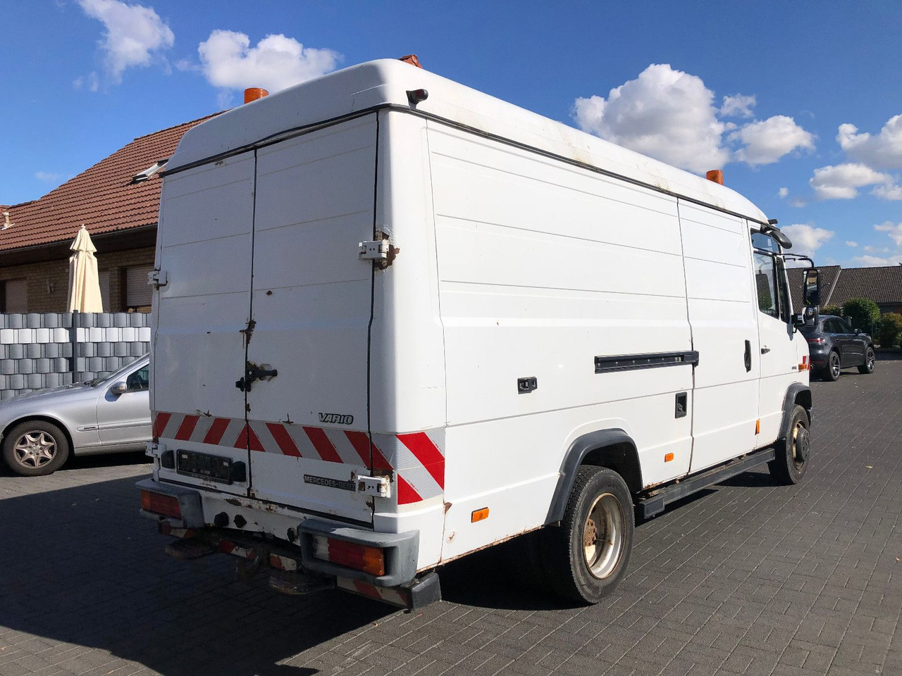 Mercedes-Benz Vario 816 - Βαν: φωτογραφία 2 Mercedes-Benz Vario 816 - Βαν: φωτογραφία 2