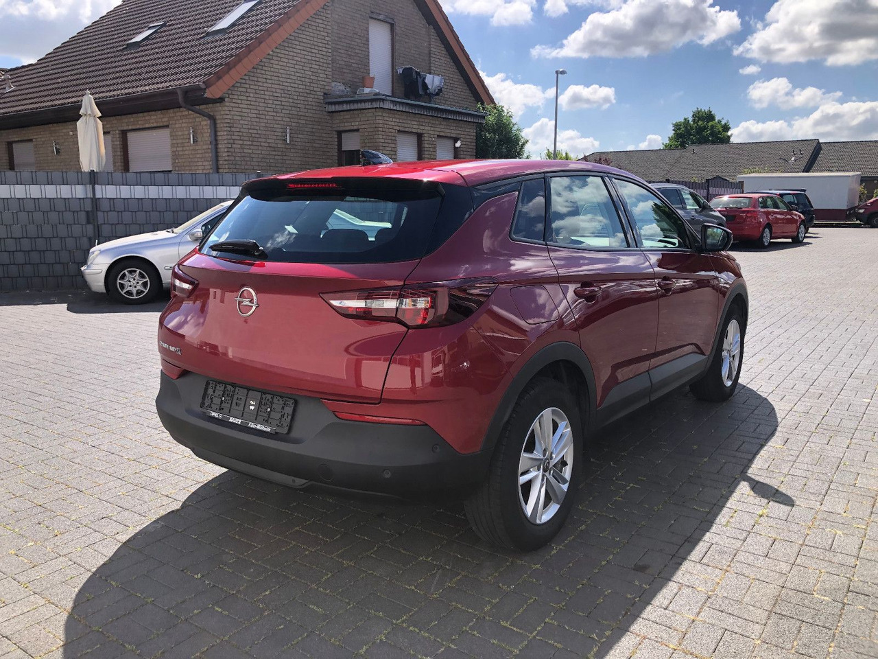 Opel Grandland (X) 1.5 D Automatik Business Edition - SUV: φωτογραφία 5 Opel Grandland (X) 1.5 D Automatik Business Edition - SUV: φωτογραφία 5