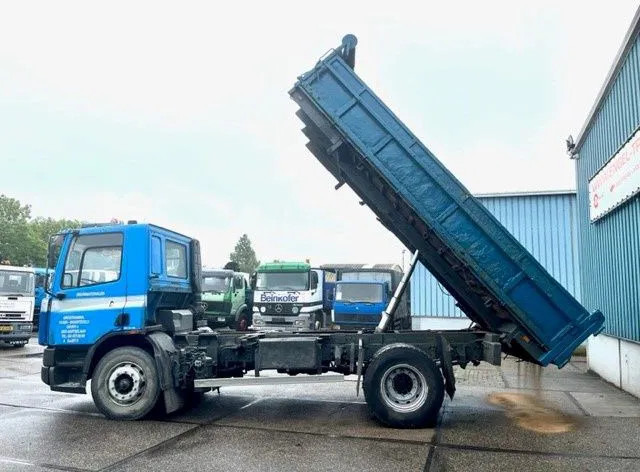 DAF 65.210 ATI 4x2 FULL STEEL KIPPER (EURO 2 / MANUAL GEARBOX / FULL STEEL SUSPENSION / P.T.O.) - Φορτηγό ανατρεπόμενο: φωτογραφία 5 DAF 65.210 ATI 4x2 FULL STEEL KIPPER (EURO 2 / MANUAL GEARBOX / FULL STEEL SUSPENSION / P.T.O.) - Φορτηγό ανατρεπόμενο: φωτογραφία 5