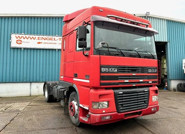 DAF 95.480 XF SPACECAB (EURO 3 / ZF16 MANUAL GEARBOX / 2x DIESELTANK / AIRCONDITIONING) - Τράκτορας: φωτογραφία 2 DAF 95.480 XF SPACECAB (EURO 3 / ZF16 MANUAL GEARBOX / 2x DIESELTANK / AIRCONDITIONING) - Τράκτορας: φωτογραφία 2