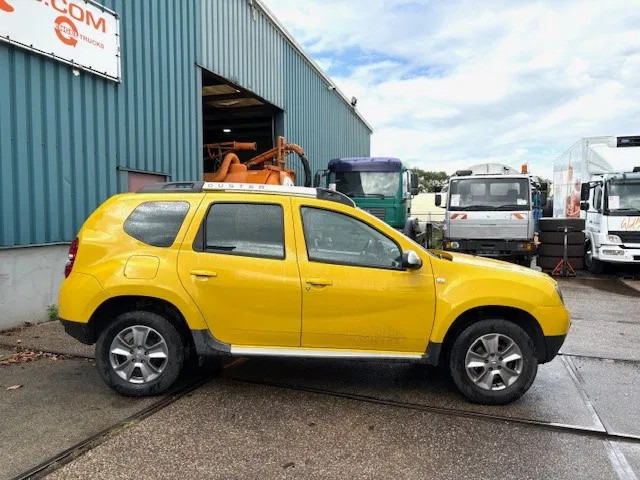 Dacia Duster 1.5DCI 4x4 MINI MPV (6 GEARS MANUAL GEARBOX / AIRCONDITIONING / CRUISE CONTROL / ETC.) - Αυτοκίνητο: φωτογραφία 4 Dacia Duster 1.5DCI 4x4 MINI MPV (6 GEARS MANUAL GEARBOX / AIRCONDITIONING / CRUISE CONTROL / ETC.) - Αυτοκίνητο: φωτογραφία 4