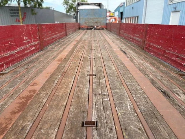 LAG 0-3-39-L 3-AXLE 13.60M. OPEN TRAILER WITH ALUMINIUM SIDE BORDS (FULL STEEL CHASSIS / DRUM BRAKES / ABS-BRAKE SYSTEM / WOODEN FLO - Επικαθήμενο πλατφόρμα/ Καρότσα: φωτογραφία 5 LAG 0-3-39-L 3-AXLE 13.60M. OPEN TRAILER WITH ALUMINIUM SIDE BORDS (FULL STEEL CHASSIS / DRUM BRAKES / ABS-BRAKE SYSTEM / WOODEN FLO - Επικαθήμενο πλατφόρμα/ Καρότσα: φωτογραφία 5