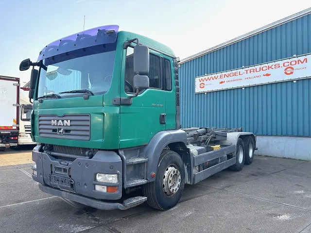 MAN TGA 26.360BB 6x4 FULL STEEL MULTILIFT HOOK-ARM (ZF16 MANUAL GEARBOX / FULL STEEL SUSPENSION / REDUCTION AXLES / AIRCONDITIONING) - Φορτηγό φόρτωσης γάντζου: φωτογραφία 1 MAN TGA 26.360BB 6x4 FULL STEEL MULTILIFT HOOK-ARM (ZF16 MANUAL GEARBOX / FULL STEEL SUSPENSION / REDUCTION AXLES / AIRCONDITIONING) - Φορτηγό φόρτωσης γάντζου: φωτογραφία 1