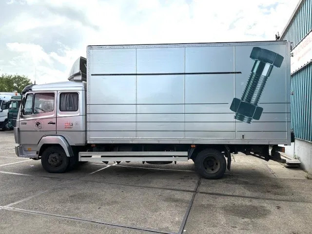 Mercedes-Benz LK 817 (6-CILINDER) ORIGINAL DUTCH TRUCK WITH CLOSED BOX (MANUAL GEARBOX / FULL STEEL SUSPENSION) - Φορτηγό κόφα: φωτογραφία 5 Mercedes-Benz LK 817 (6-CILINDER) ORIGINAL DUTCH TRUCK WITH CLOSED BOX (MANUAL GEARBOX / FULL STEEL SUSPENSION) - Φορτηγό κόφα: φωτογραφία 5