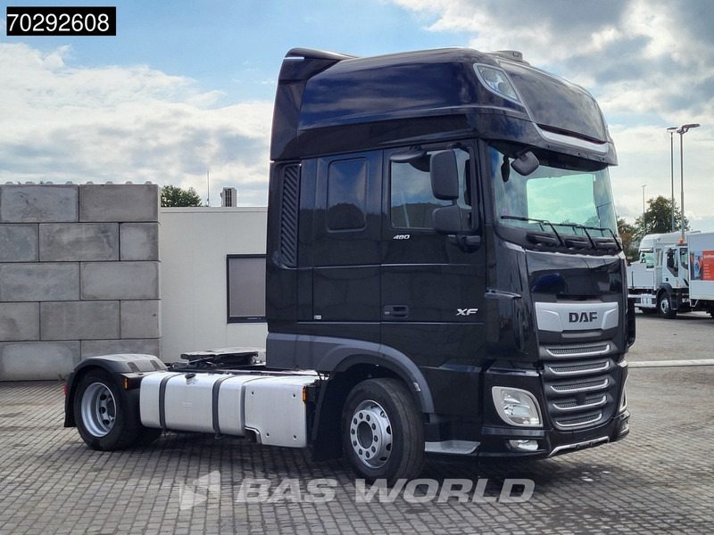 DAF XF 480 4X2 Mega Standklima 2xTanks ACC Euro 6 - Τράκτορας: φωτογραφία 3 DAF XF 480 4X2 Mega Standklima 2xTanks ACC Euro 6 - Τράκτορας: φωτογραφία 3