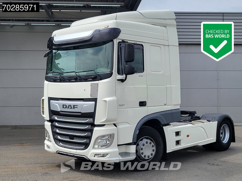 DAF XF 530 4X2 Standklima ACC Euro 6 - Τράκτορας: φωτογραφία 1 DAF XF 530 4X2 Standklima ACC Euro 6 - Τράκτορας: φωτογραφία 1