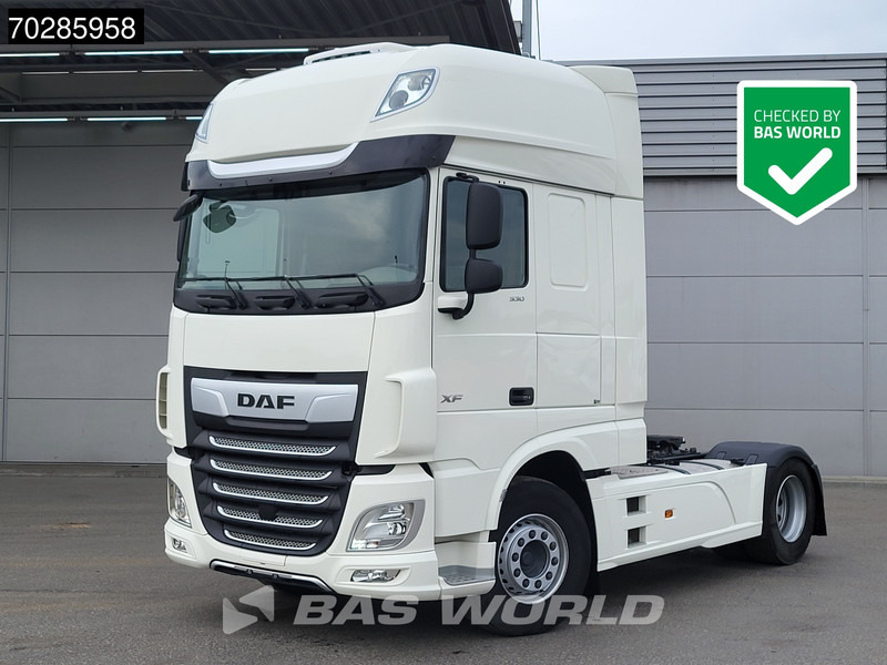 DAF XF 530 XF 4X2 Retarder 2xTanks Standklima ACC Euro 6 - Τράκτορας: φωτογραφία 1 DAF XF 530 XF 4X2 Retarder 2xTanks Standklima ACC Euro 6 - Τράκτορας: φωτογραφία 1