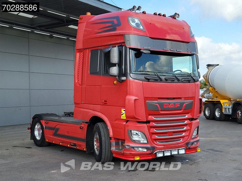 DAF XF XF 4X2 Full-Air Retarder Hydrauliek Navi ACC Euro 6 - Τράκτορας: φωτογραφία 3 DAF XF XF 4X2 Full-Air Retarder Hydrauliek Navi ACC Euro 6 - Τράκτορας: φωτογραφία 3