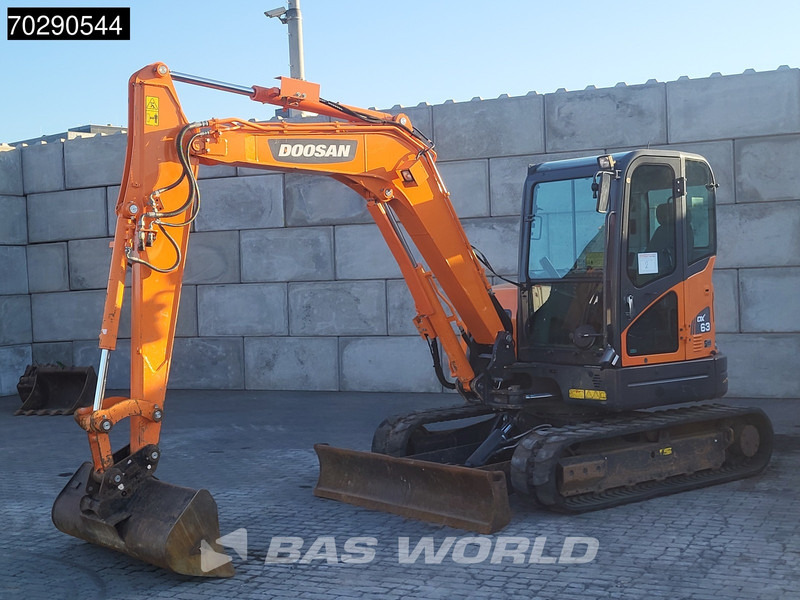 Doosan DX63-3 - Μίνι εκσκαφέας: φωτογραφία 5 Doosan DX63-3 - Μίνι εκσκαφέας: φωτογραφία 5