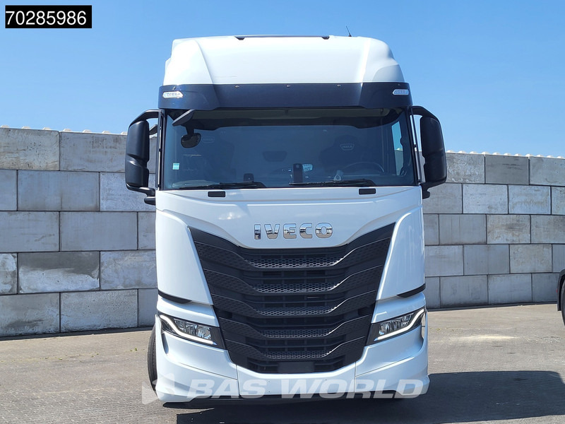 Iveco S-Way 490 4X2 Retarder Standklima 2xTanks Navi ACC LED Euro 6 - Τράκτορας: φωτογραφία 5 Iveco S-Way 490 4X2 Retarder Standklima 2xTanks Navi ACC LED Euro 6 - Τράκτορας: φωτογραφία 5